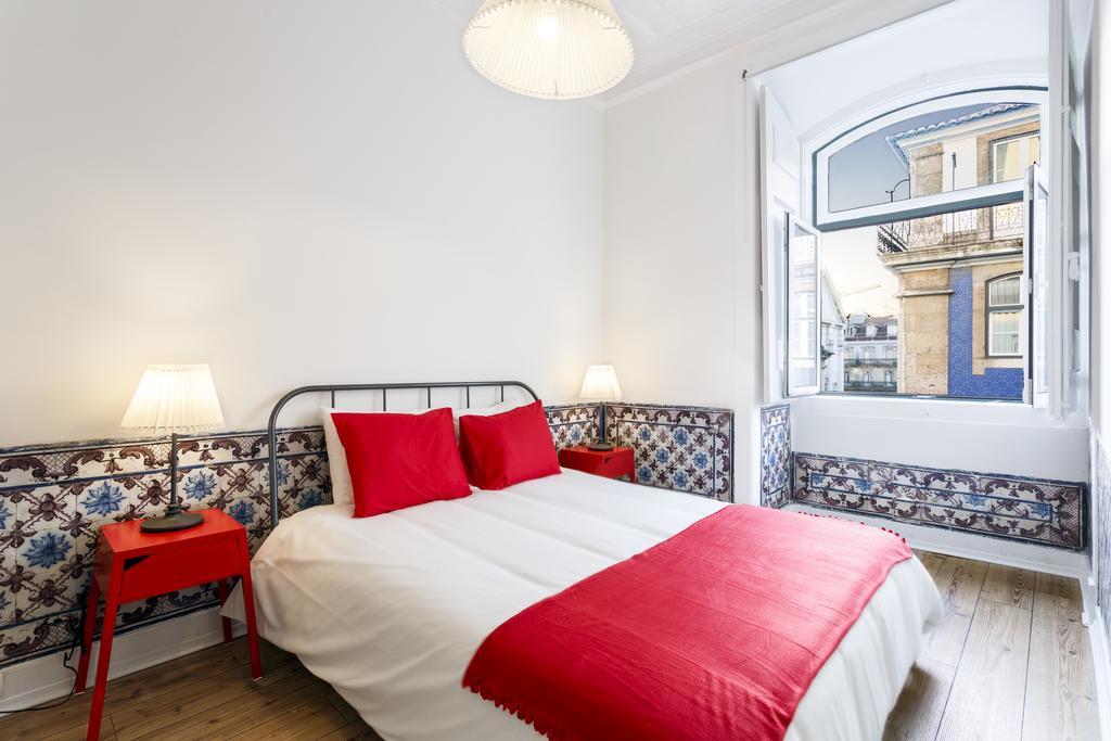 Whome | Fanqueiros Downtown Typical Apartment Lisbon Bagian luar foto