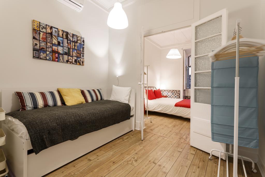Whome | Fanqueiros Downtown Typical Apartment Lisbon Bagian luar foto