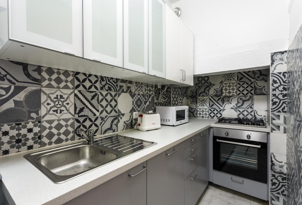 Whome | Fanqueiros Downtown Typical Apartment Lisbon Bagian luar foto
