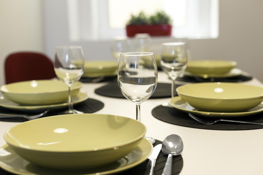 Whome | Fanqueiros Downtown Typical Apartment Lisbon Bagian luar foto